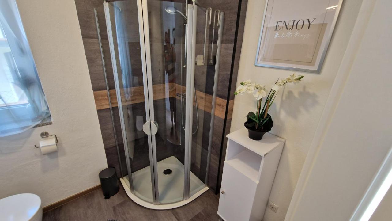 Appartment-Ferienwohnung Mit Kueche, Bad, Kostenlos Wlan, Modern Eingerichtet Roding Kültér fotó